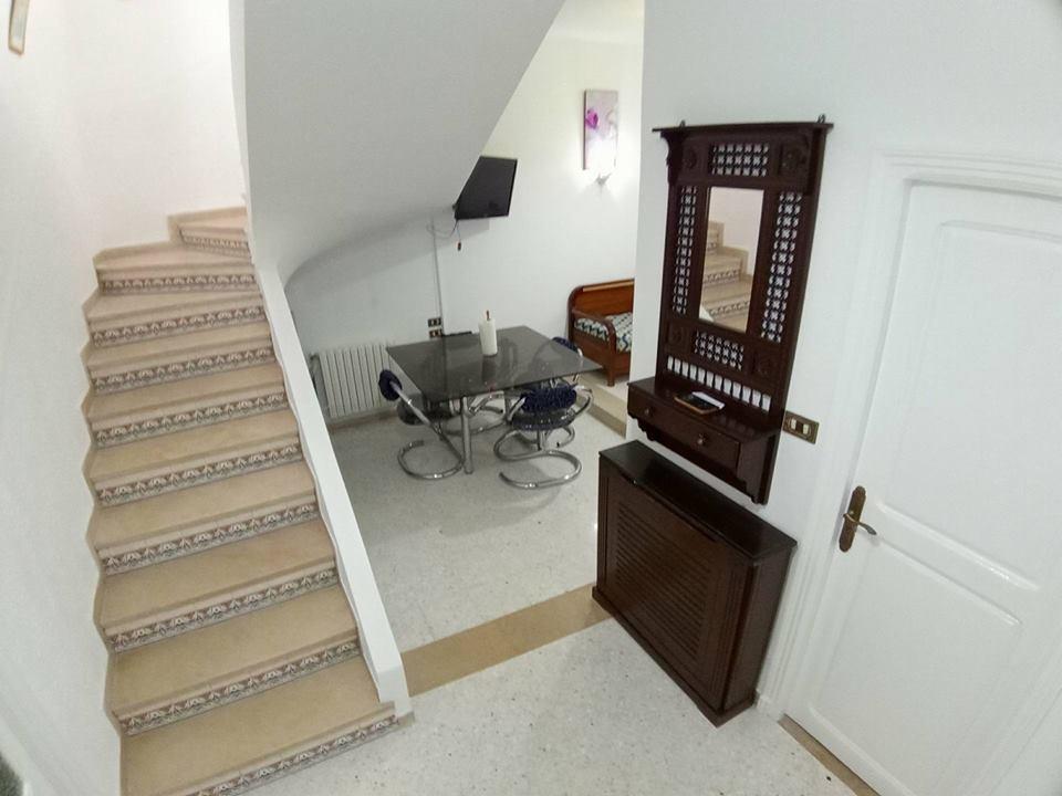 Benzineb Immo Cite Khadra Holiday home