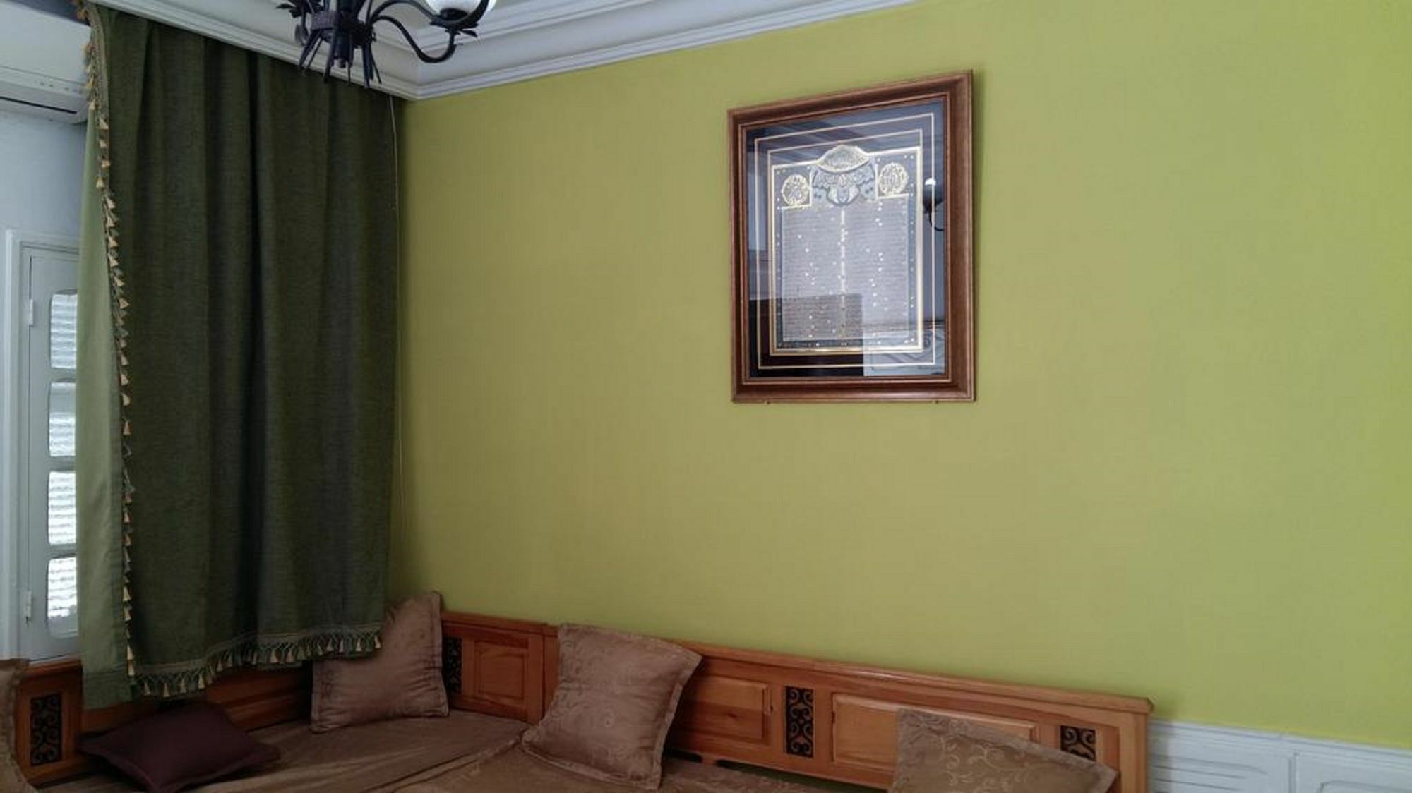 Benzineb Immo Cite Khadra Holiday home